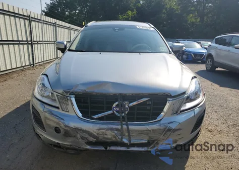2013 Volvo Xc60 3.2 from USA, damaged, VIN YV4952DL0D2413360